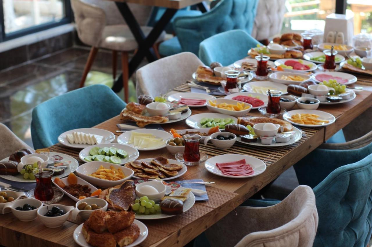 Garden Terrace Otel Golhisar Exterior photo