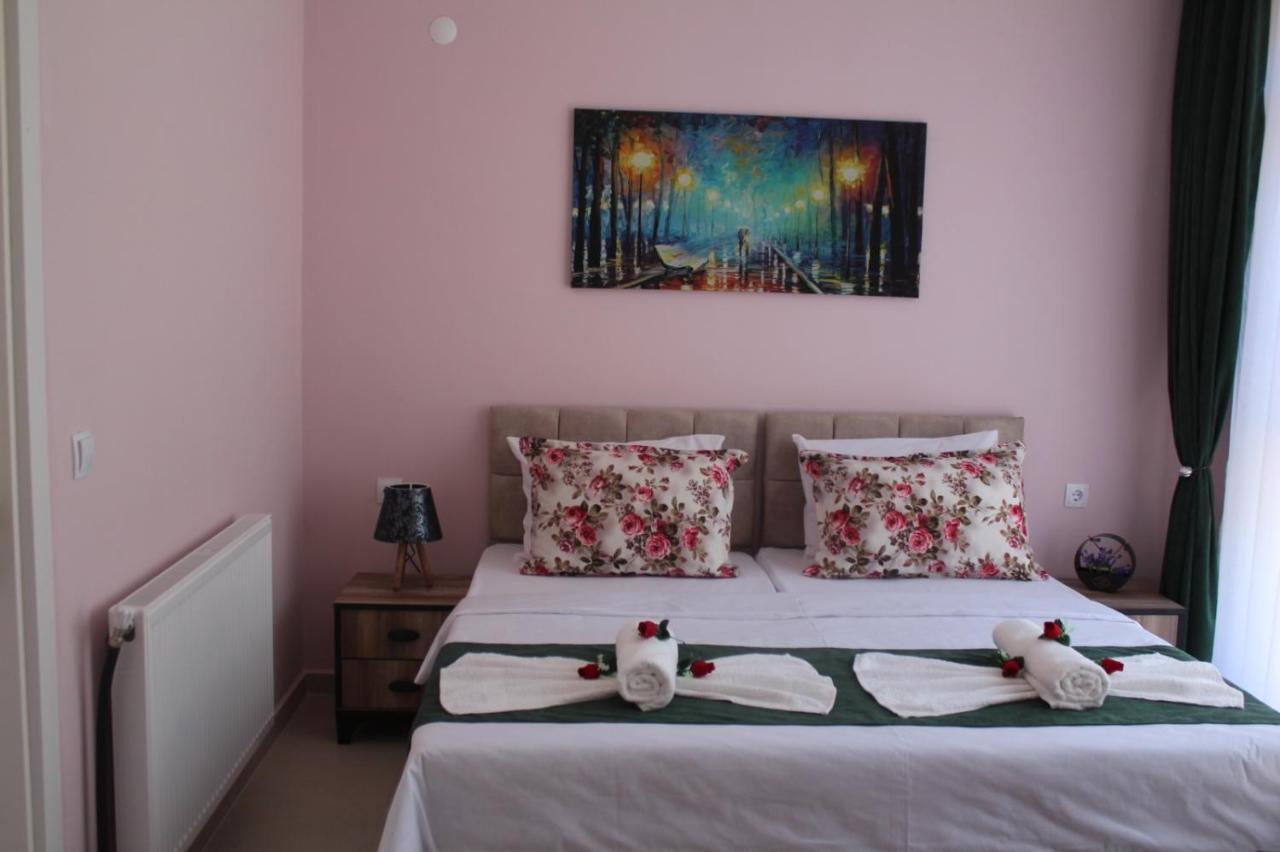 Garden Terrace Otel Golhisar Exterior photo